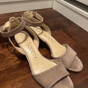 Sole Society Women's Beige Heeled Sandals